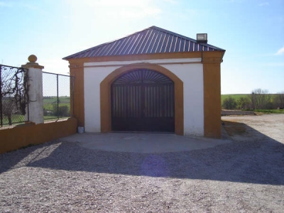 Puesta restaurante club de tiro los llanos